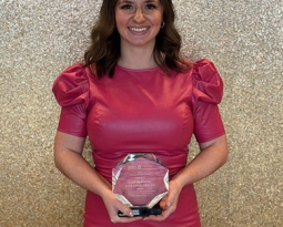 LEAH ROBINSON RECEIVES BIG I MICHIGAN “YOUNG CHARGER” AWARD